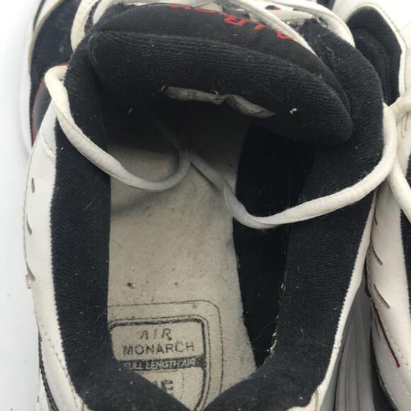 Size 12 - Nike Air Monarch IV White Varsity Red - Picture 9 of 15